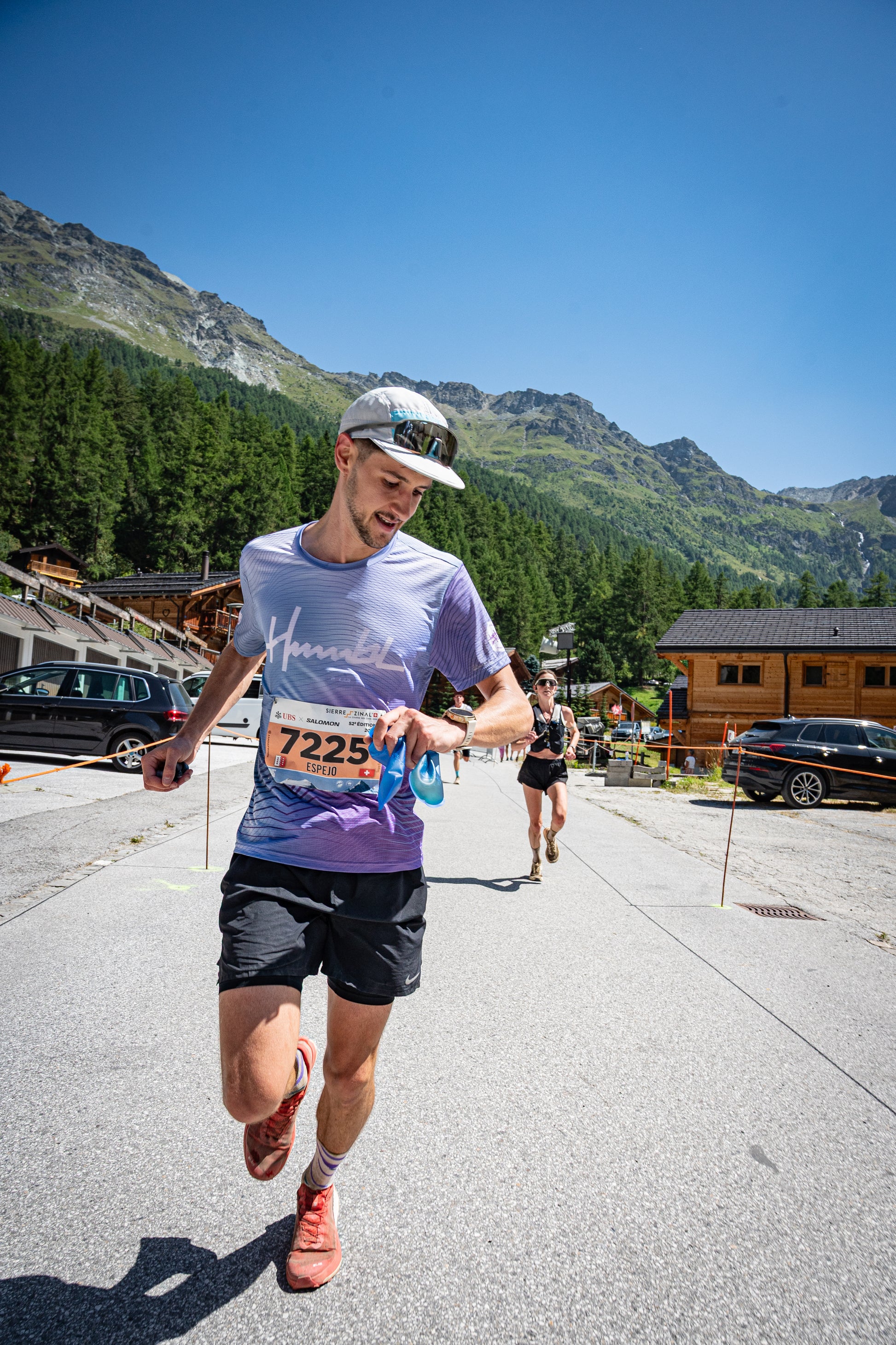 Running Top "Humblhive"