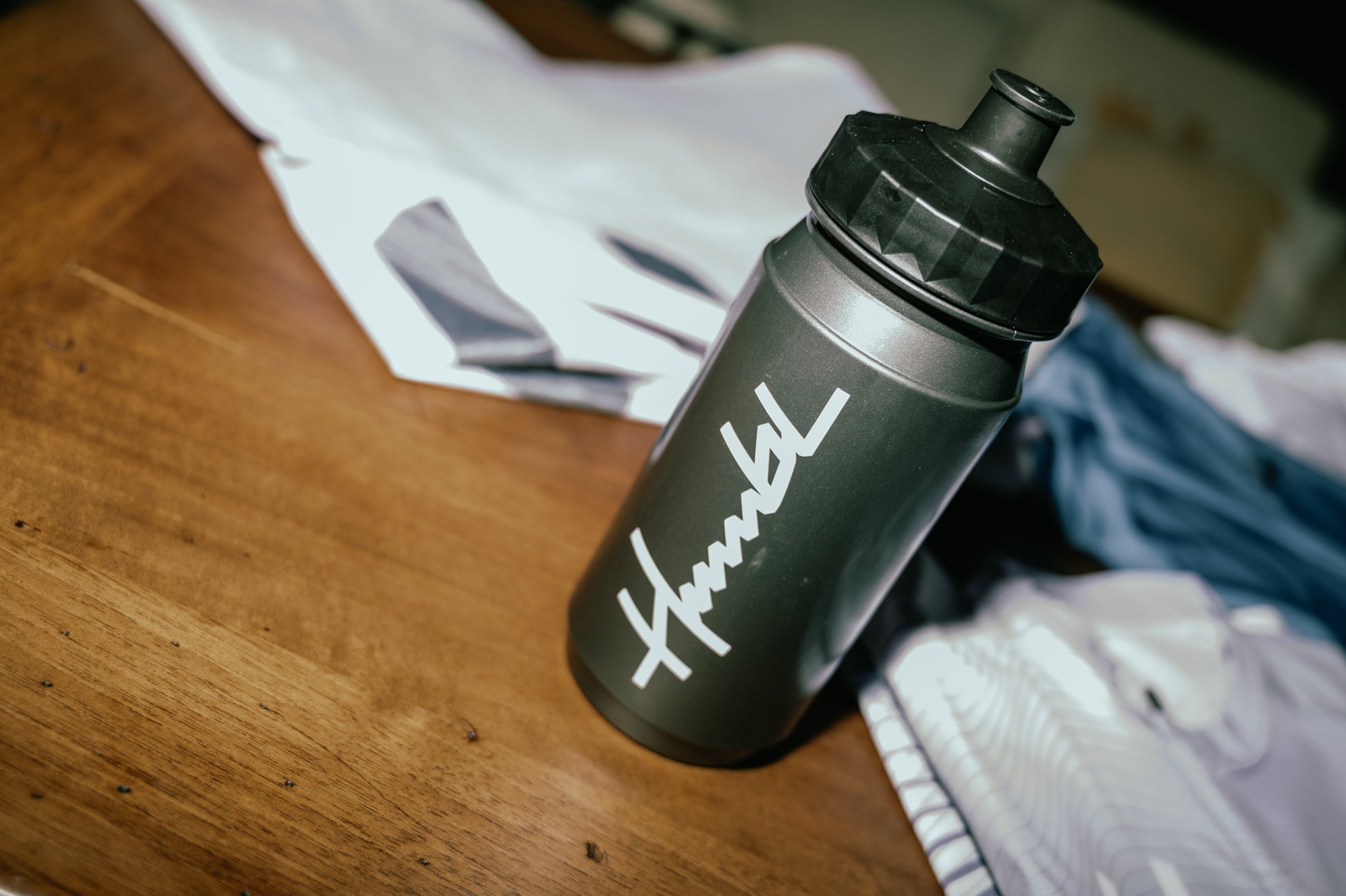 z Bidon: Humbl x Le Local Vélo – Tacx® Daiya™ 550ml Bottle